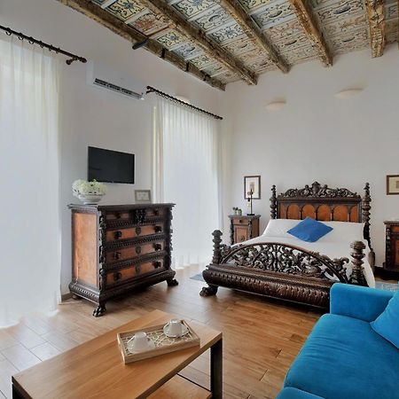 Iflat Palazzo Ragusi Apartment ปาแลร์โม ภายนอก รูปภาพ